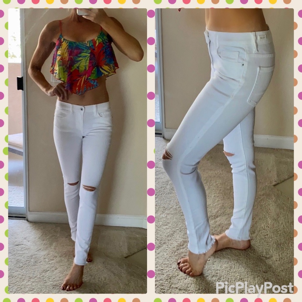 Sneak Peek White Skinny Jeans - Picture 3 of 9